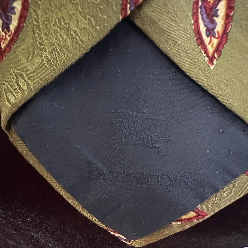 Burberry tie‎